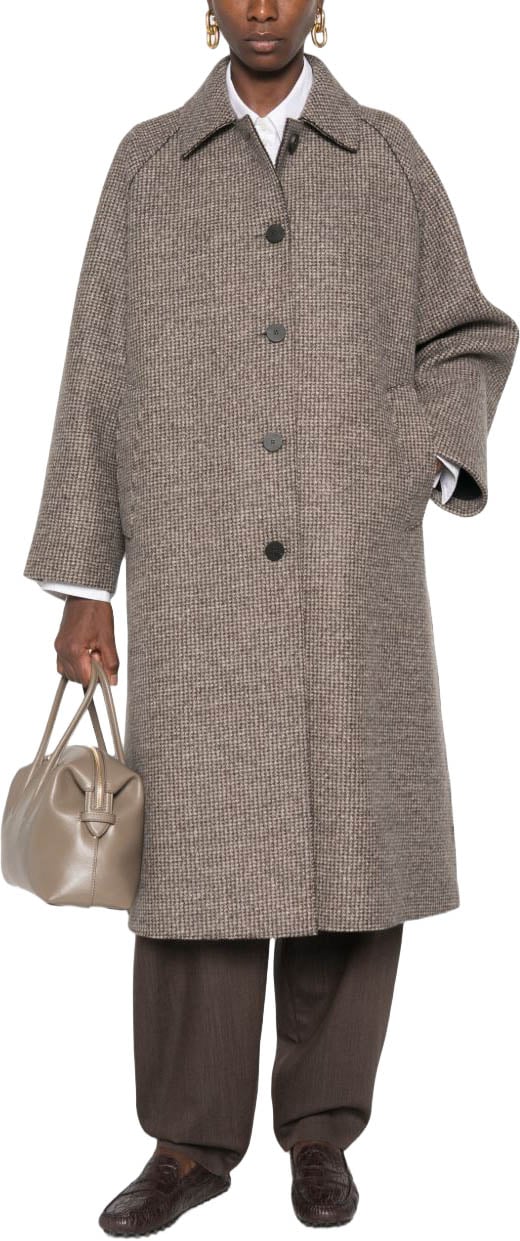Harris Wharf London Coats Ecru Taupe