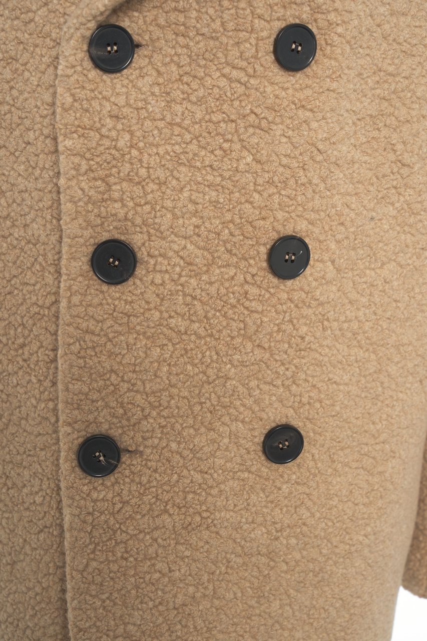 Harris Wharf London Bouclé peacoat Beige