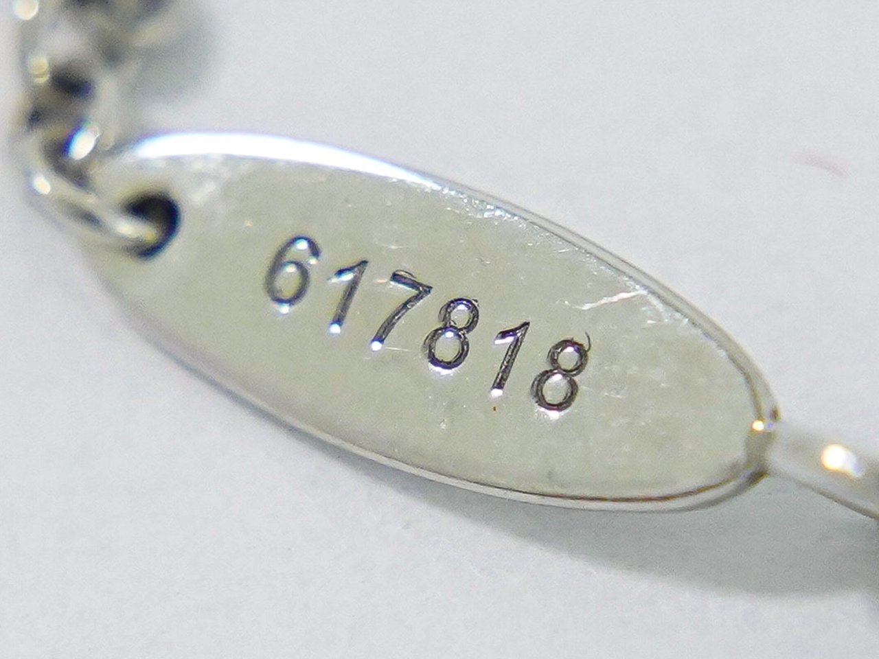 Harry Winston Harry Winston Cross Pendant Necklace Platinum with Diamonds Zilver