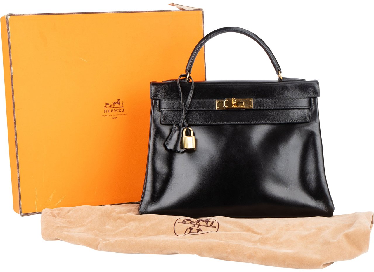 Hermès Box Calfskin Kelly 32 Retourne Handbag Zwart