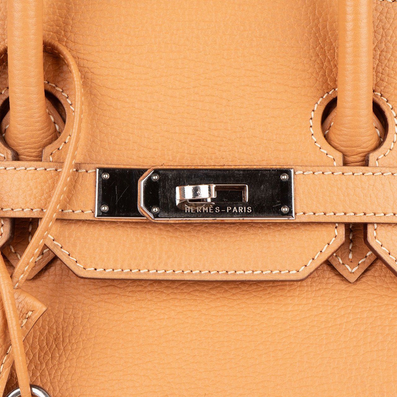 Hermès Hermès Fjord Leather Birkin 35 Handbag Beige Brown Palladium Hardware Bruin