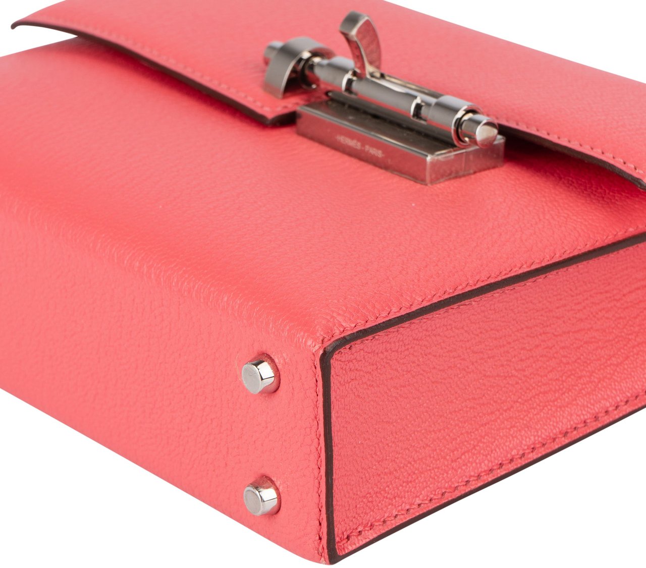 Hermès Chevre Mysore Rose Lipstick Mini Sac Verrou Chaine Crossbody Bag Rood