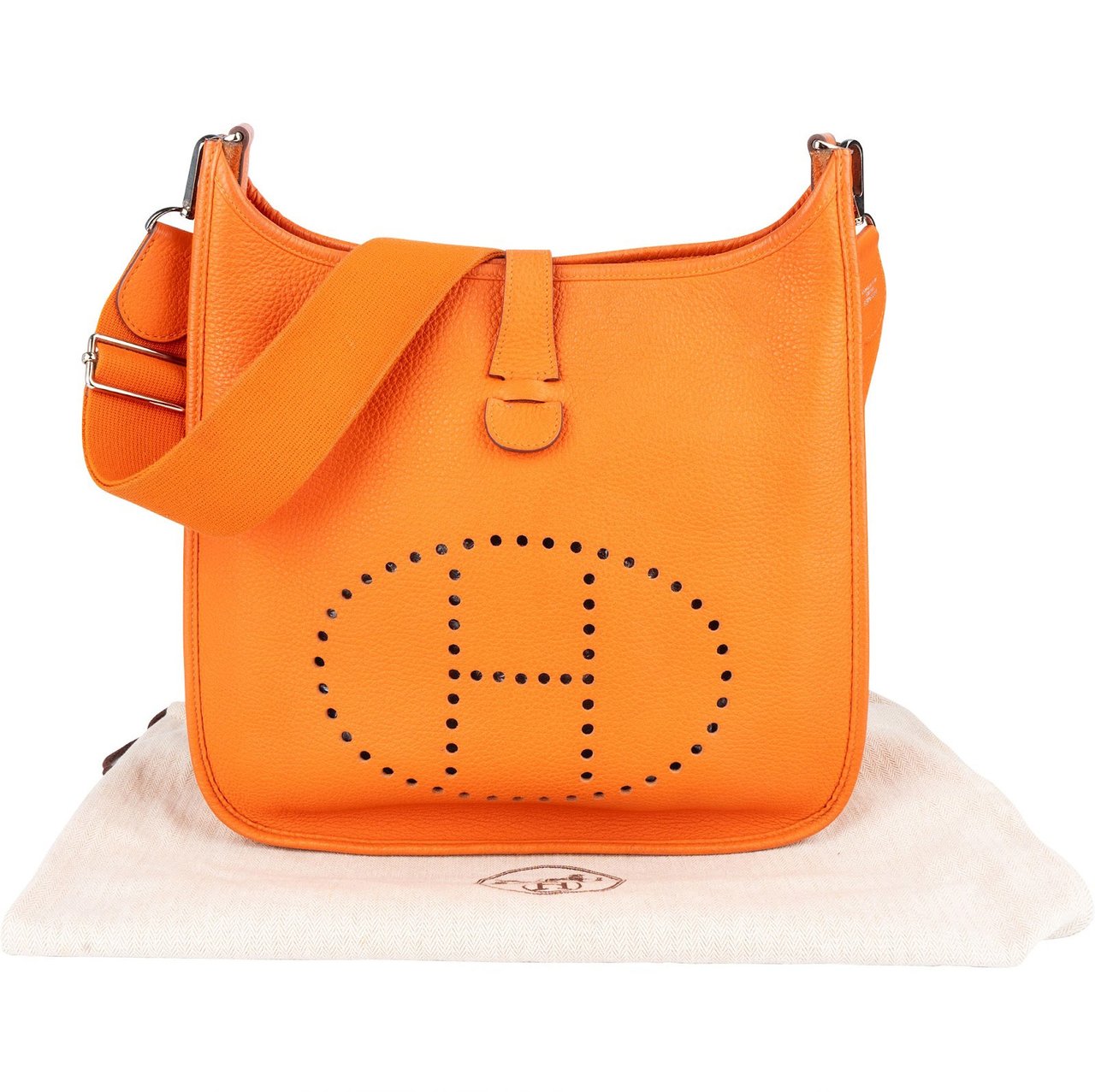 Hermès Hermès Orange Togo Leather Evelyne III 33 Crossbody Bag Oranje