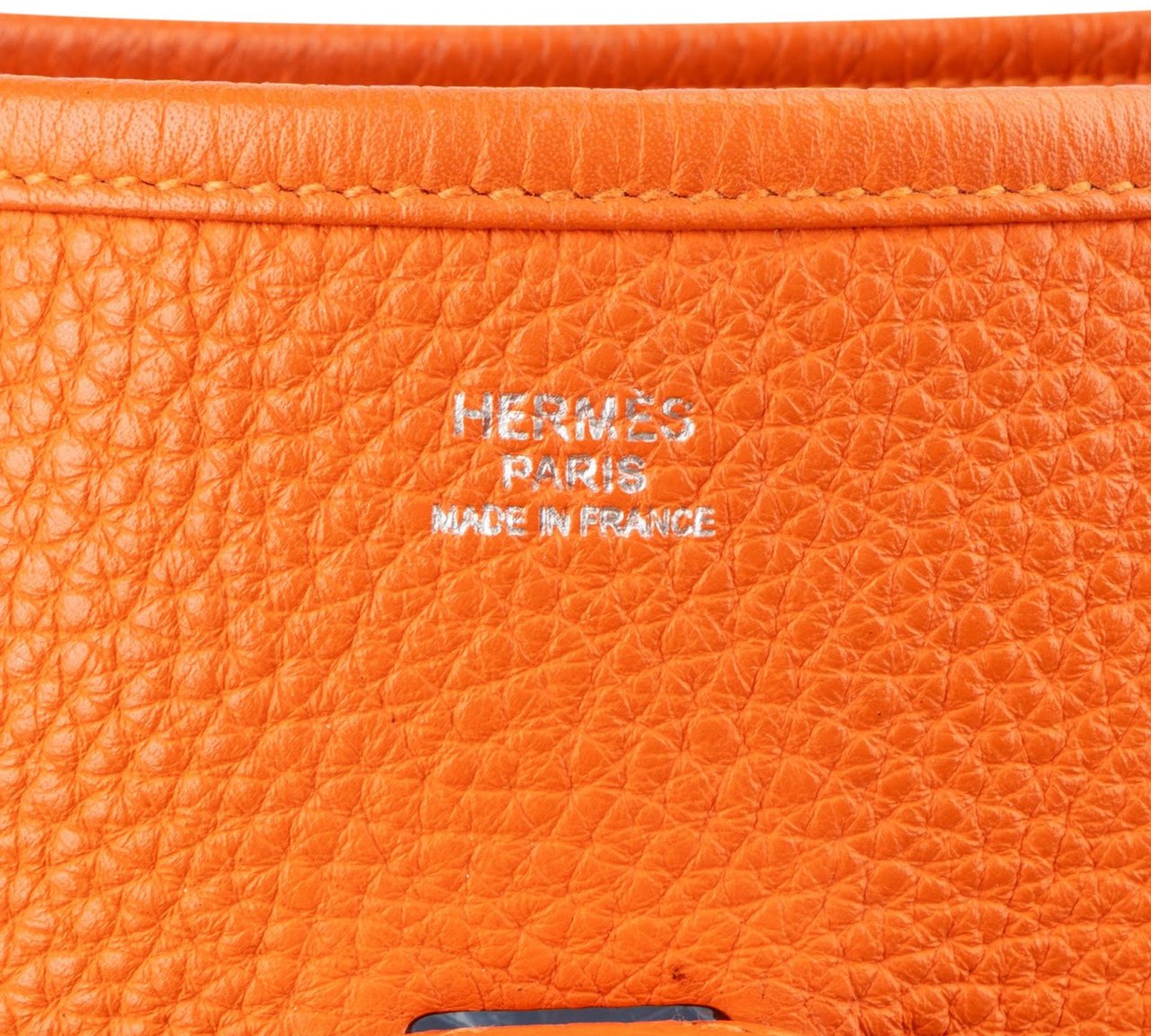 Hermès Hermès Orange Togo Leather Evelyne III 33 Crossbody Bag Oranje