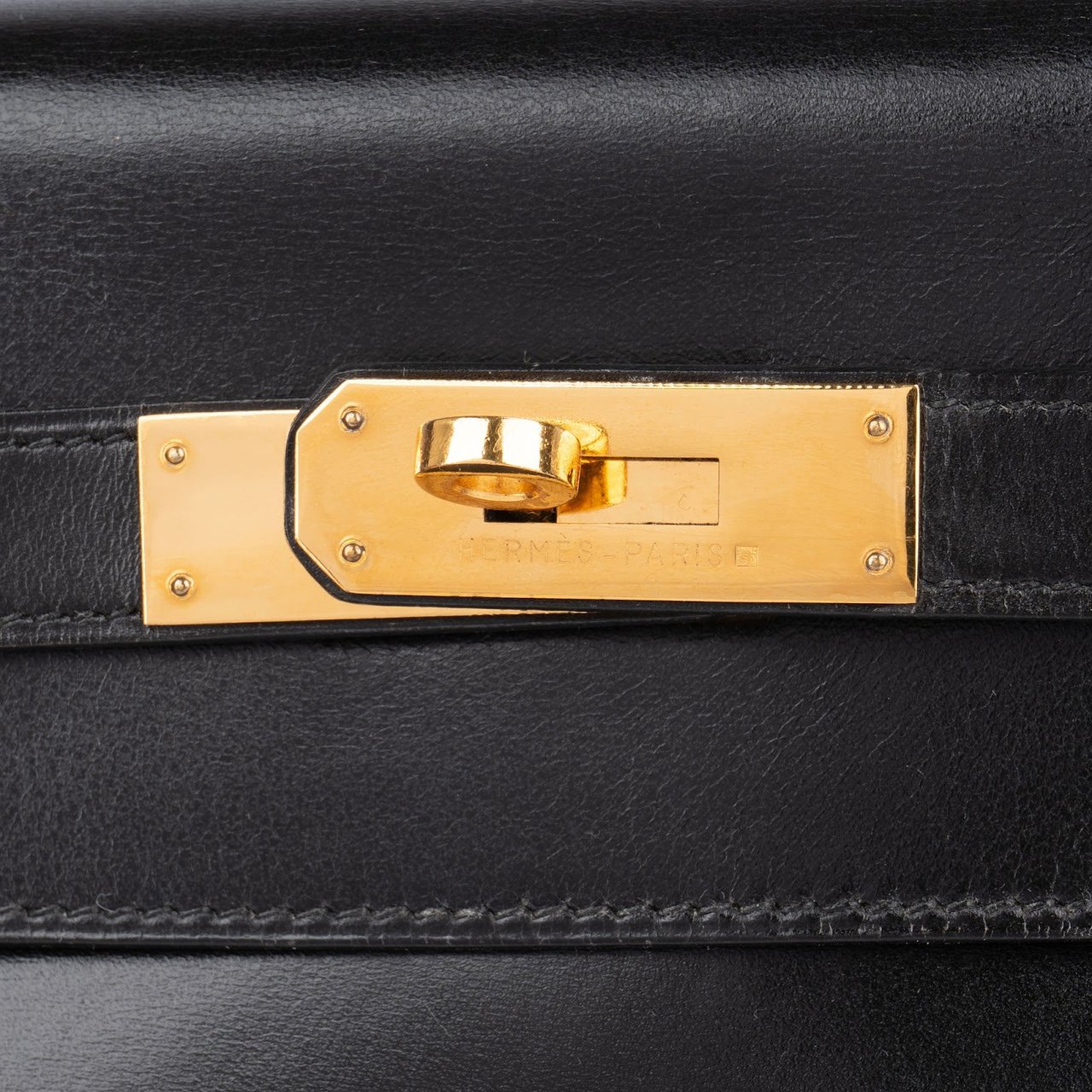 Hermès Hermès Box Calf Kelly Sellier 32 Handbag Zwart