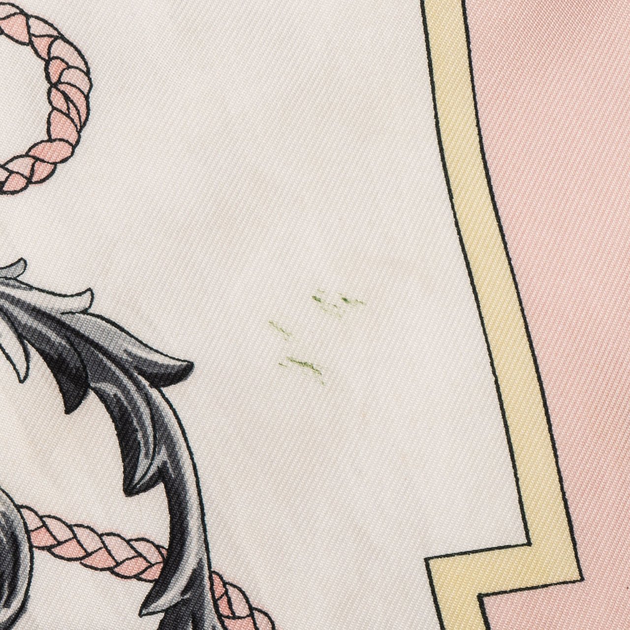 Hermès Hermès Silk Twill Carré 90 Les Clés Tuch Scarf Rood