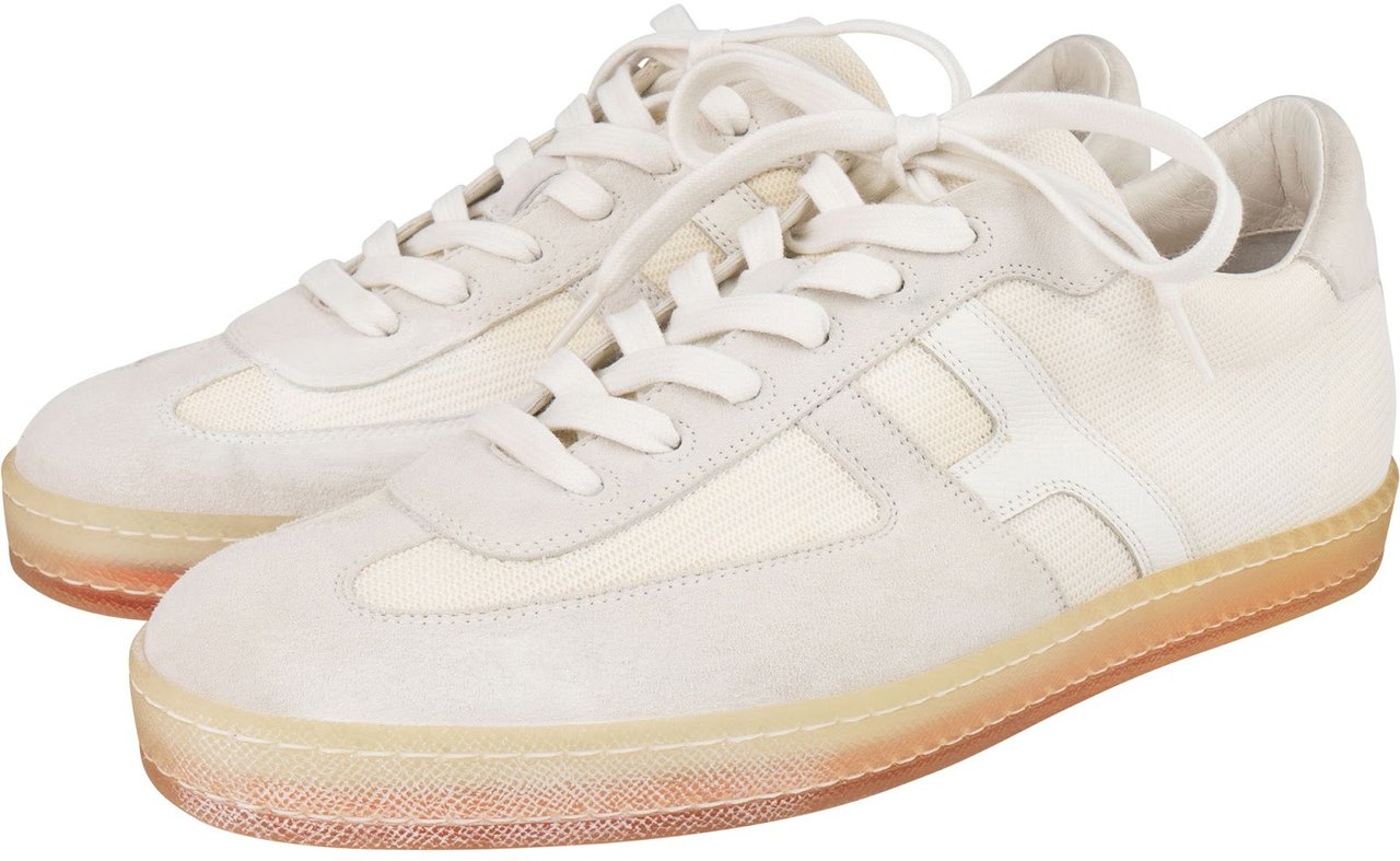 Hermès Suede Boomerang H Sneaker (42) Wit