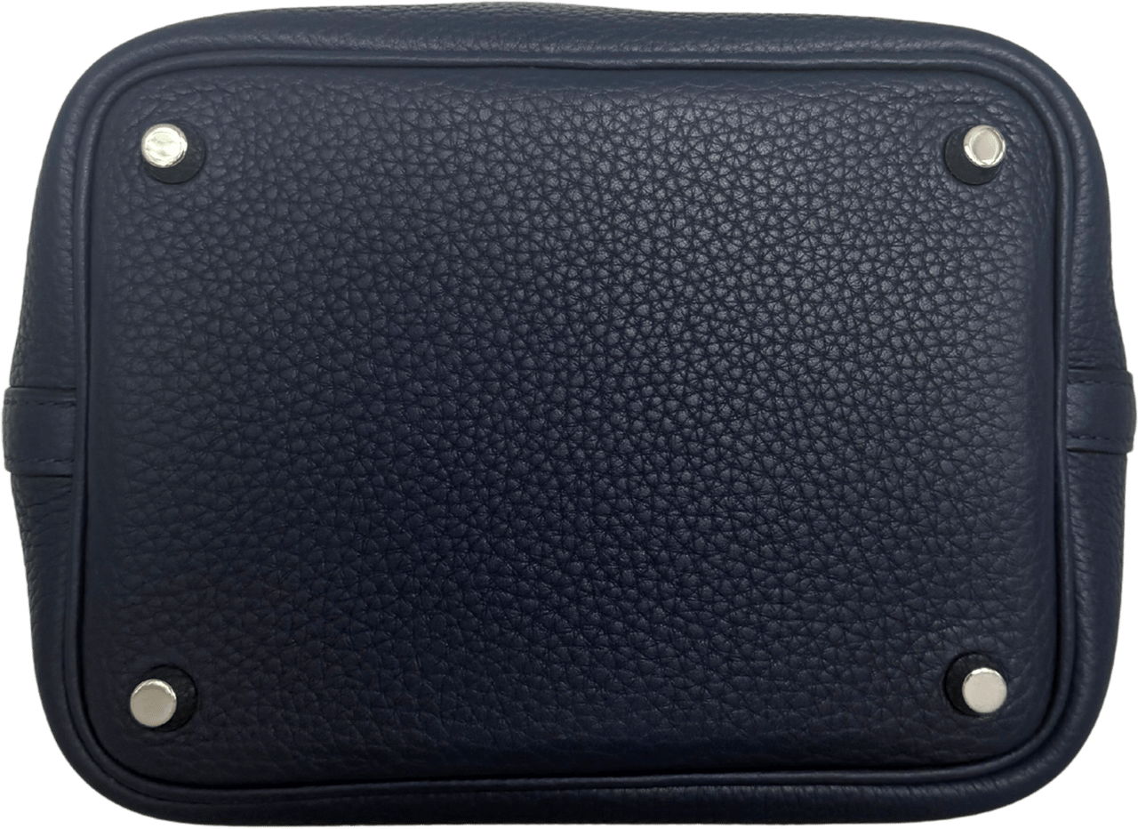 Hermès Hermès Picotin 18 Taurillon Clemence Navy Blue Palladium Hardware / Mint Blauw