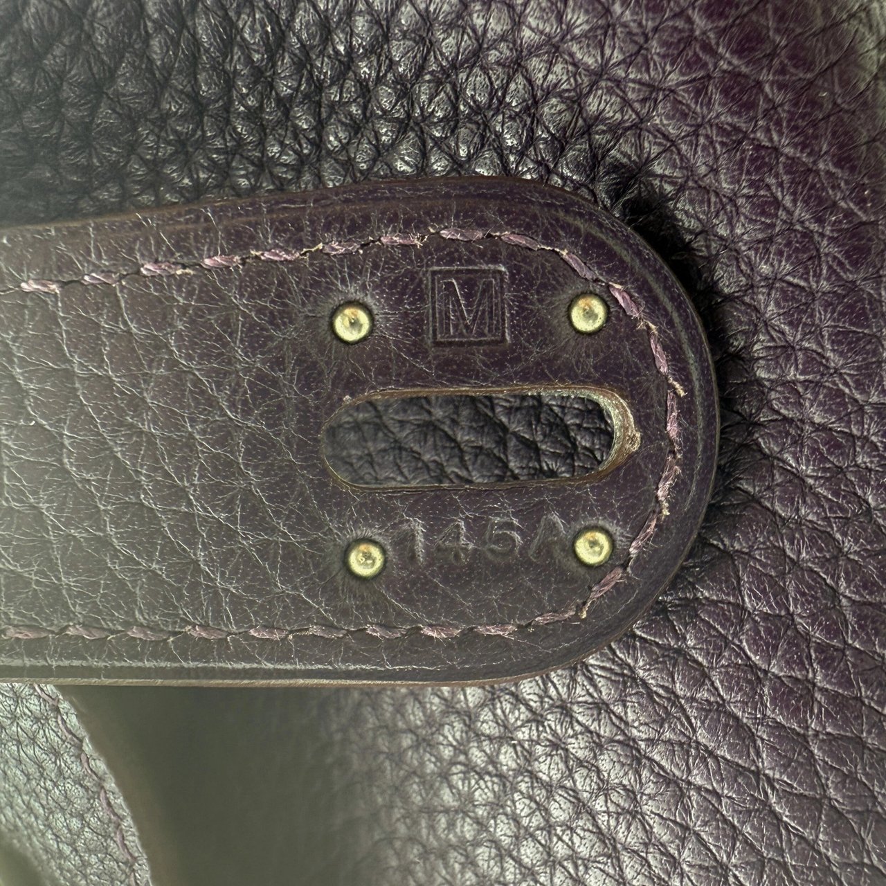 Hermès Hermès Lindy 34 Taurillon Clémence lila/ gut Paars