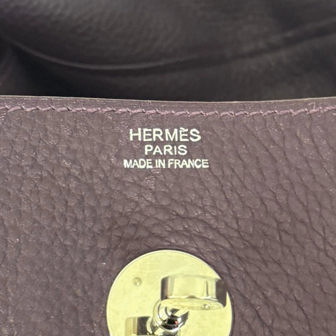 Hermès Hermès Lindy 34 Taurillon Clémence lila/ gut Paars