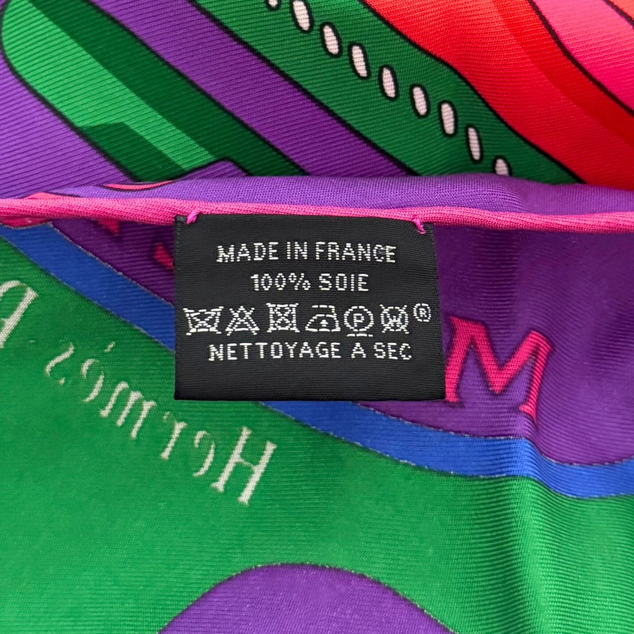 Hermès Hermès Dreieckstuch Moderne Rot Pink / neuwertig Oranje