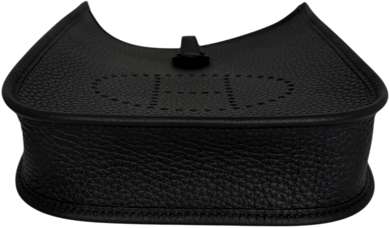 Hermès Evelyne 16 Leder schwarz Fullset 2025 / neuwertig Zwart