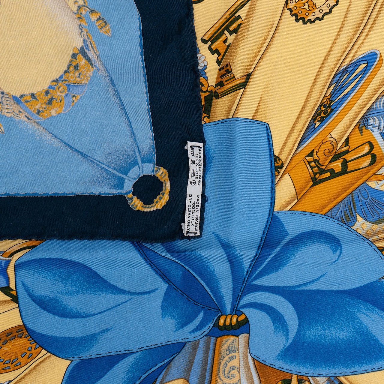 Hermès Soleil de Soie Silk 90 Tuch Scarf Geel