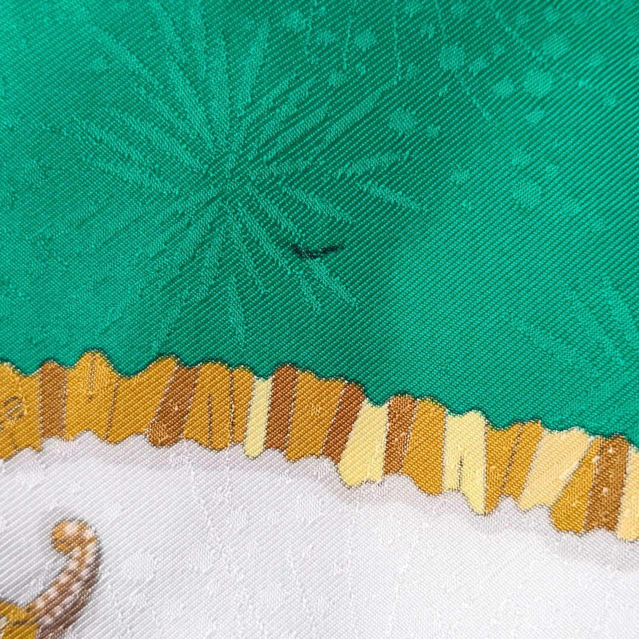 Hermès Hermès Les Fêtes du Roi Soleil Silk Carre 90 Scarf Tuch Groen