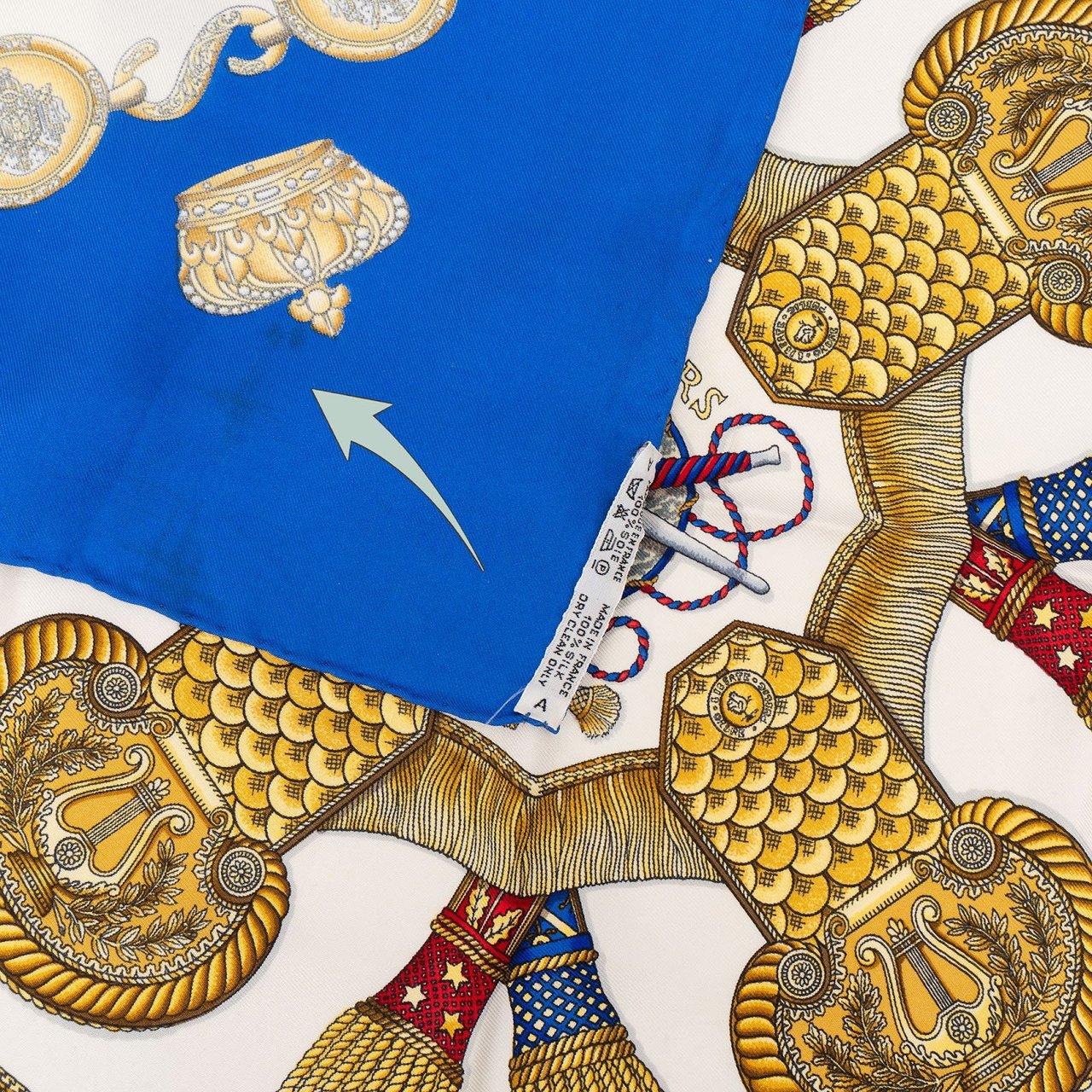 Hermès Les Tambours Silk Carre 90 Scarf Tuch Blauw