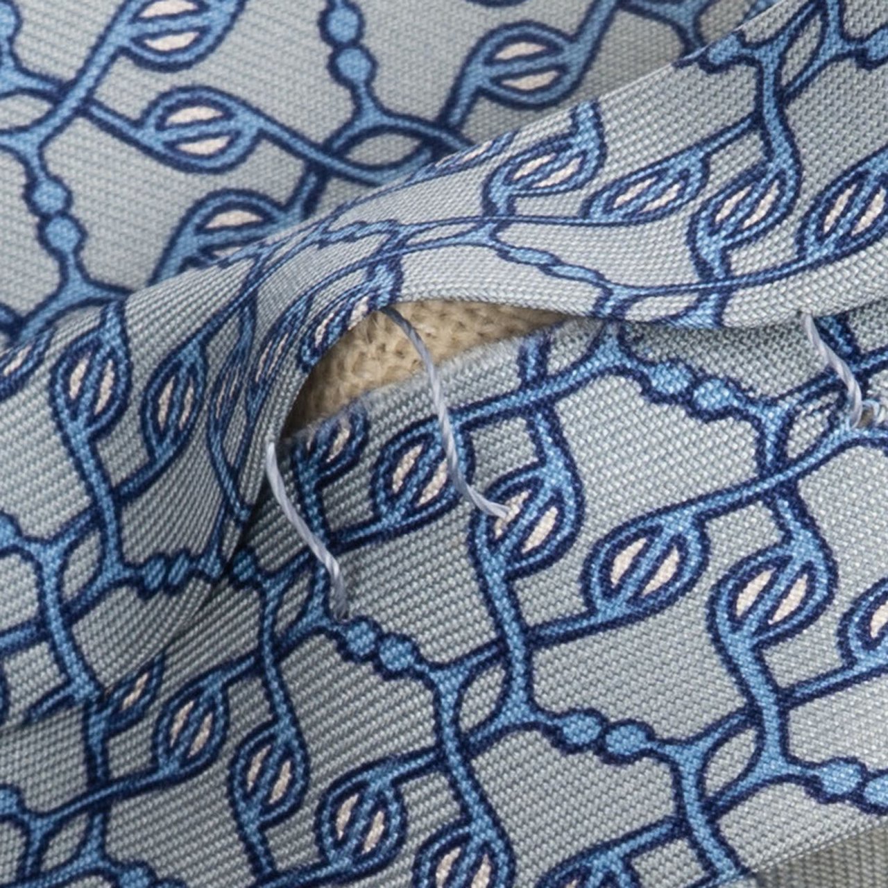 Hermès Chain Link Pattern Silk Tie Krawatte Blauw