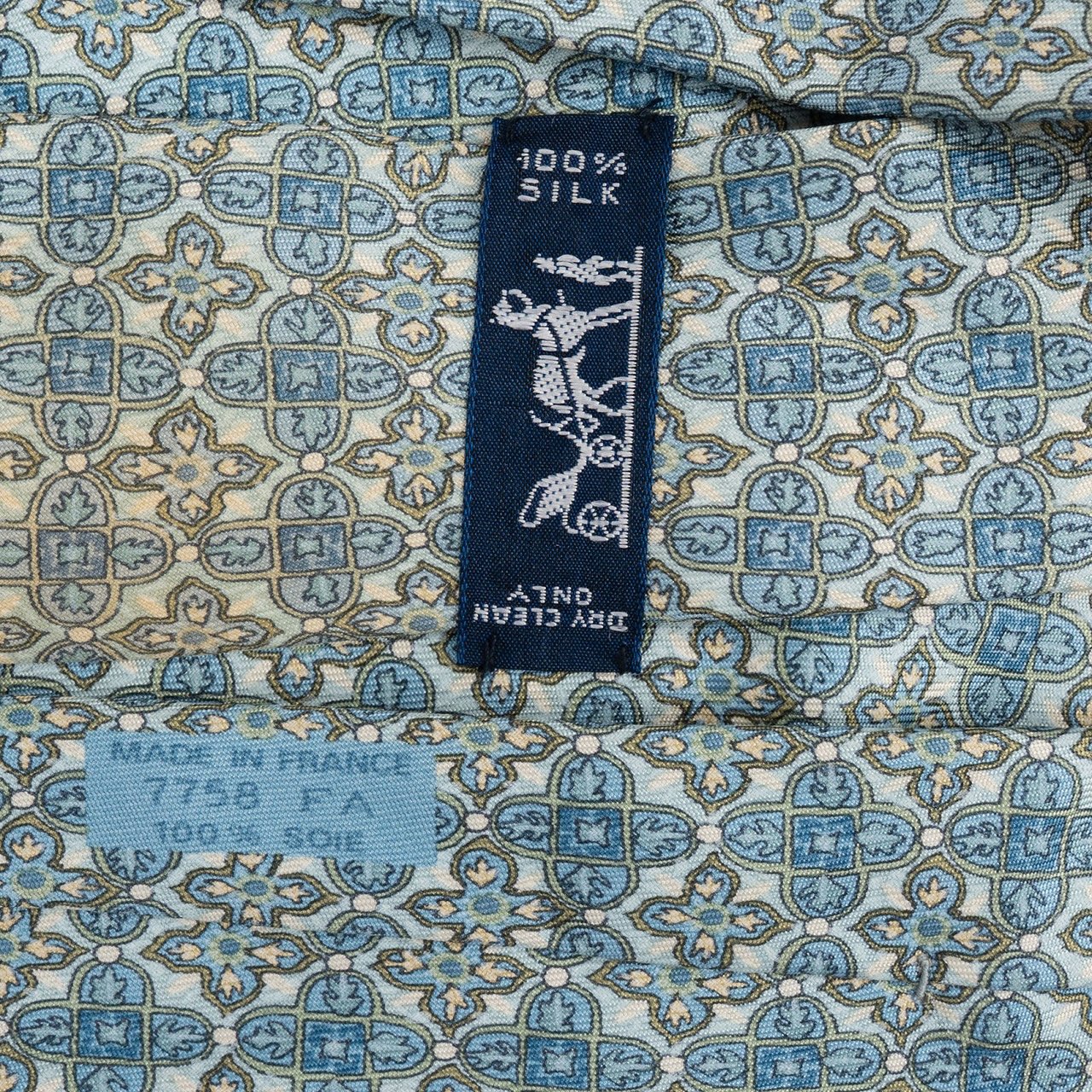 Hermès Printed Pattern Silk Tie Krawatte Divers