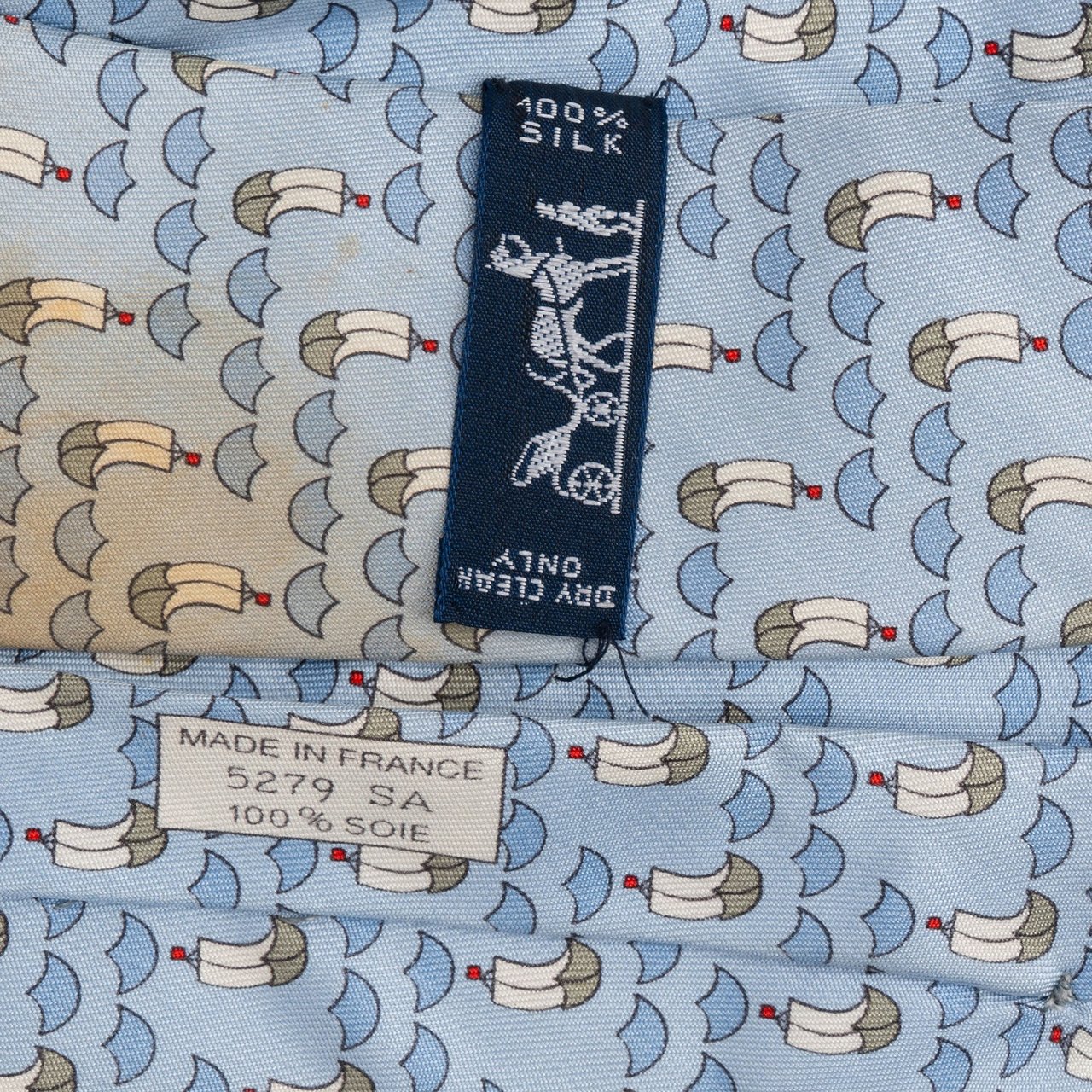 Hermès Sailboat Print Silk Tie Krawatte Divers