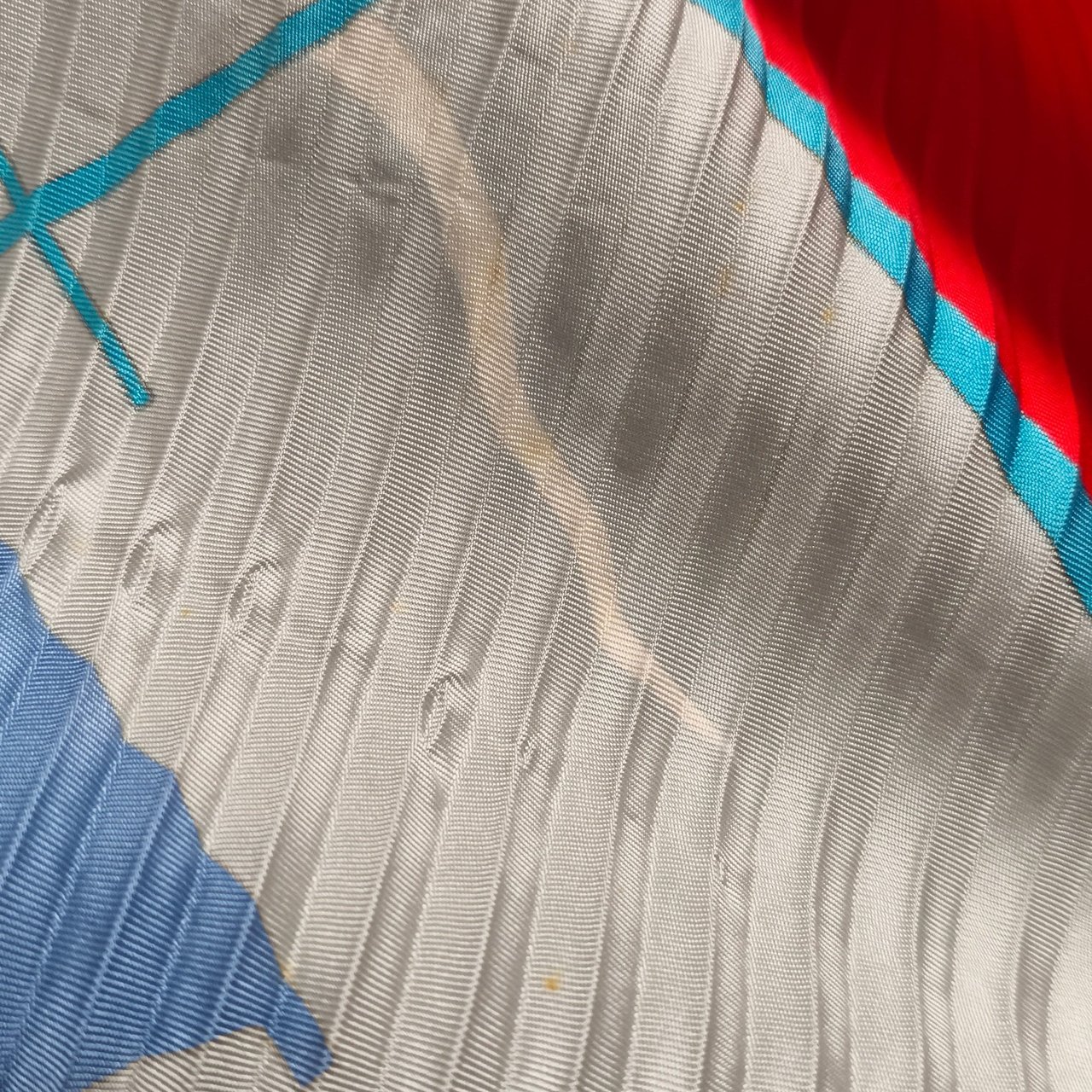 Hermès Sailor Print Plissé Tuch Scarf Rood