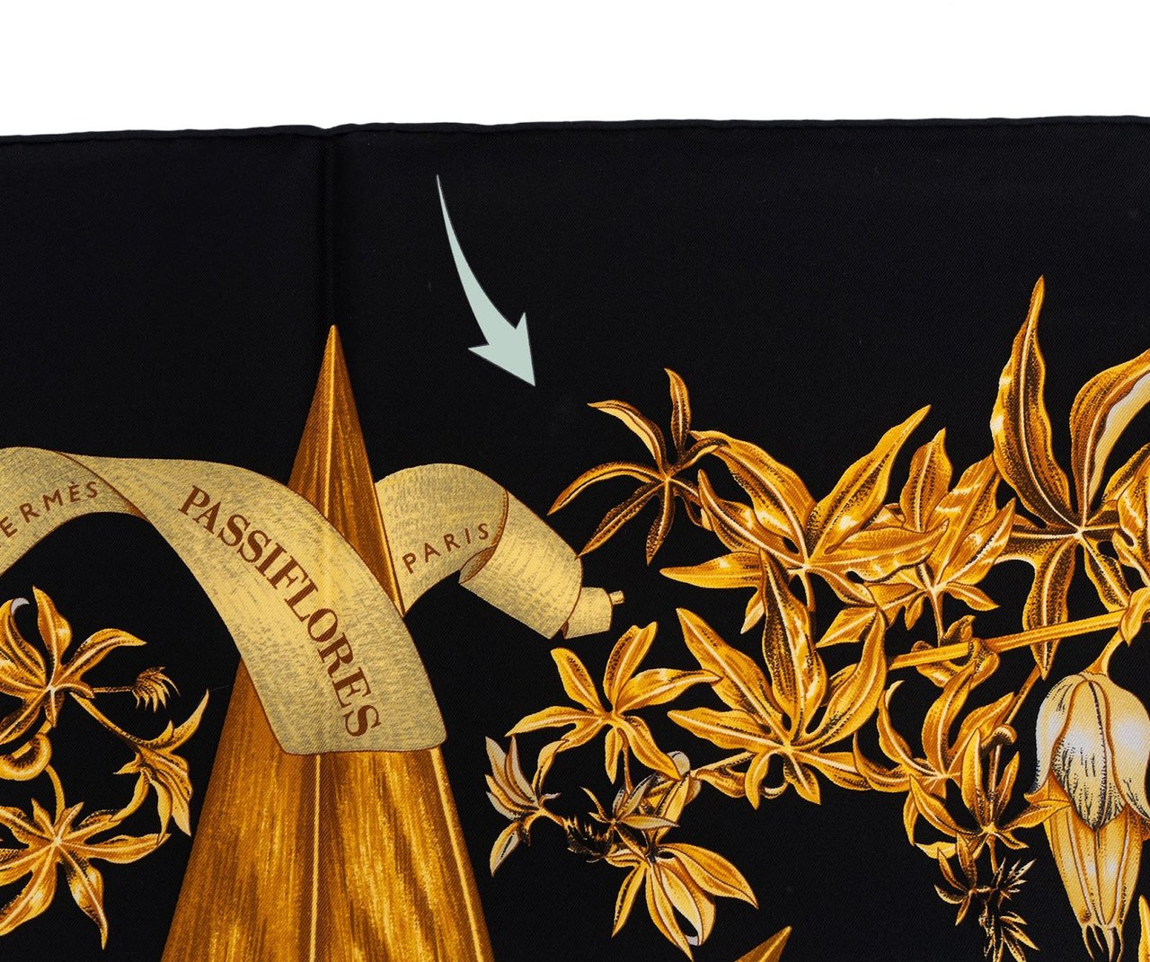 Hermès Passiflores Silk Carre 90 Scarf Tuch Zwart