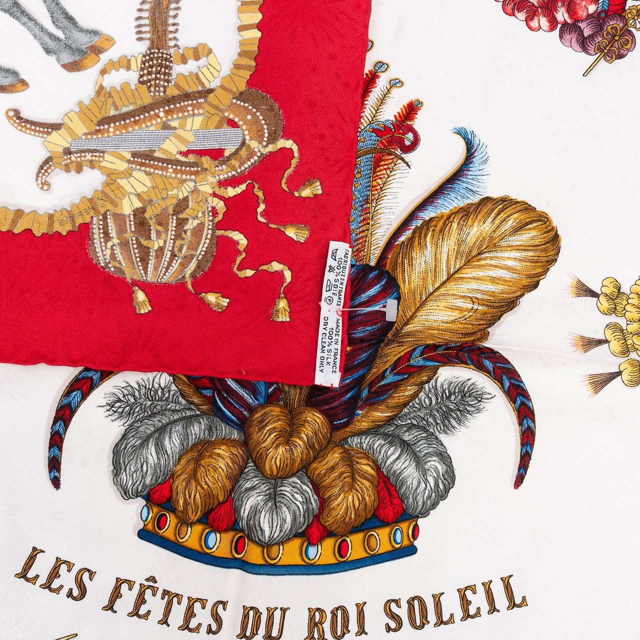 Hermès Les Fêtes du Roi Soleil Silk Carre 90 Scarf Tuch Rood