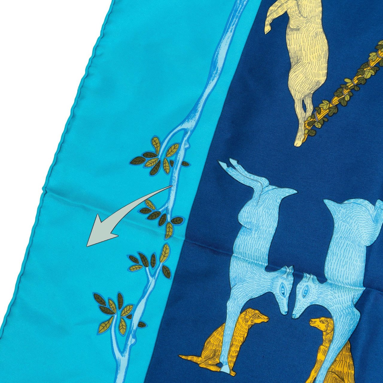 Hermès Lettres d'Erevan Silk 90 Scarf Tuch Blauw