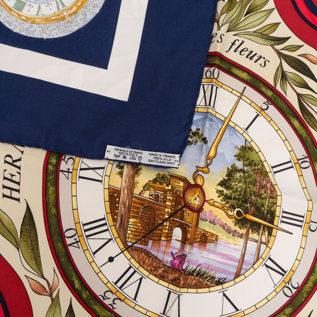 Hermès La Ronde des Heures Silk 90 Scarf Tuch Wit