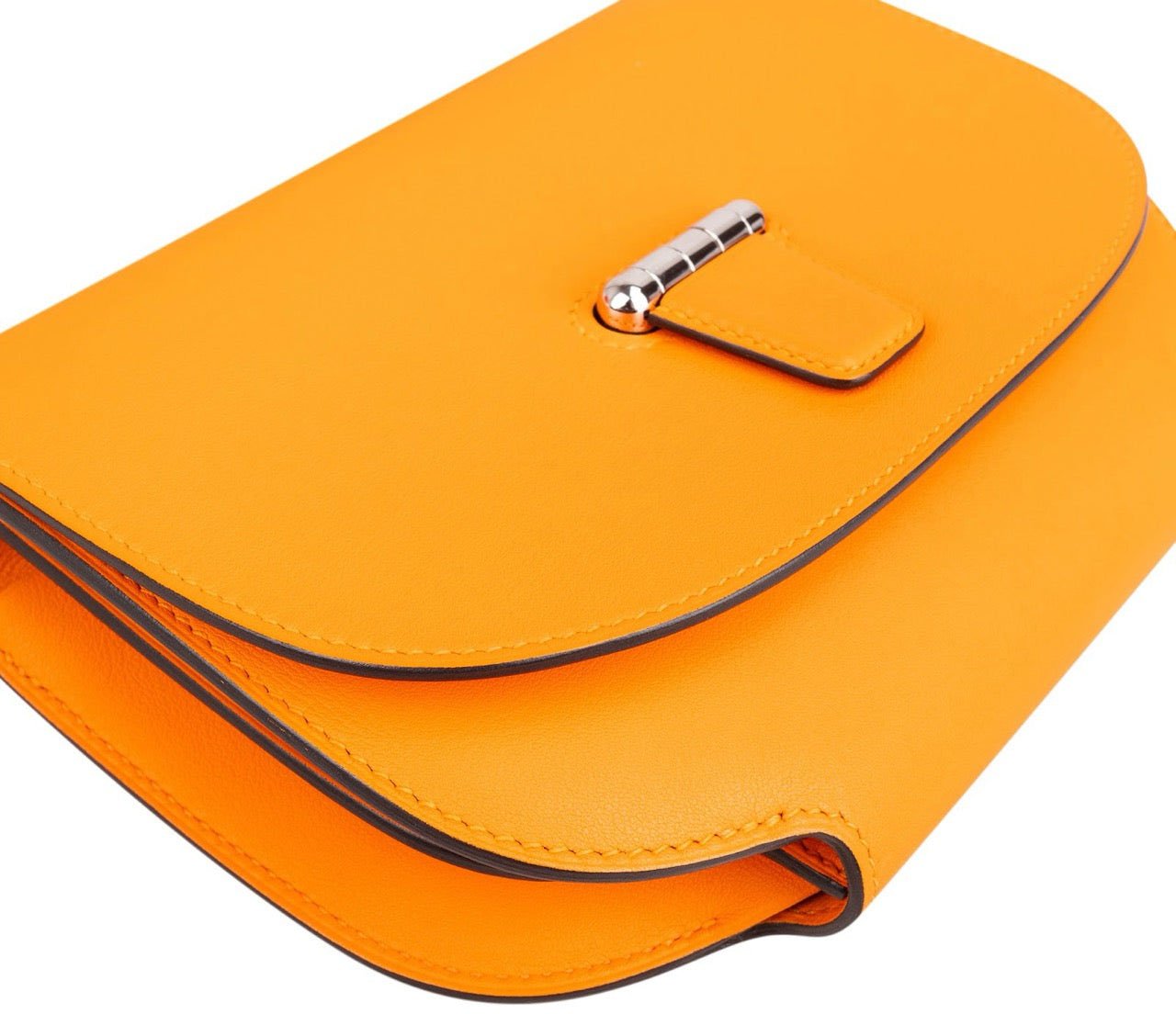 Hermès Swift Leather Convoyeur Crossbody Bag Geel