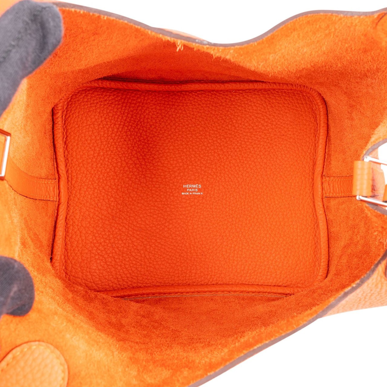 Hermès Orange Taurillon Clemence Palladium Picotin Lock 22 Handbag Oranje
