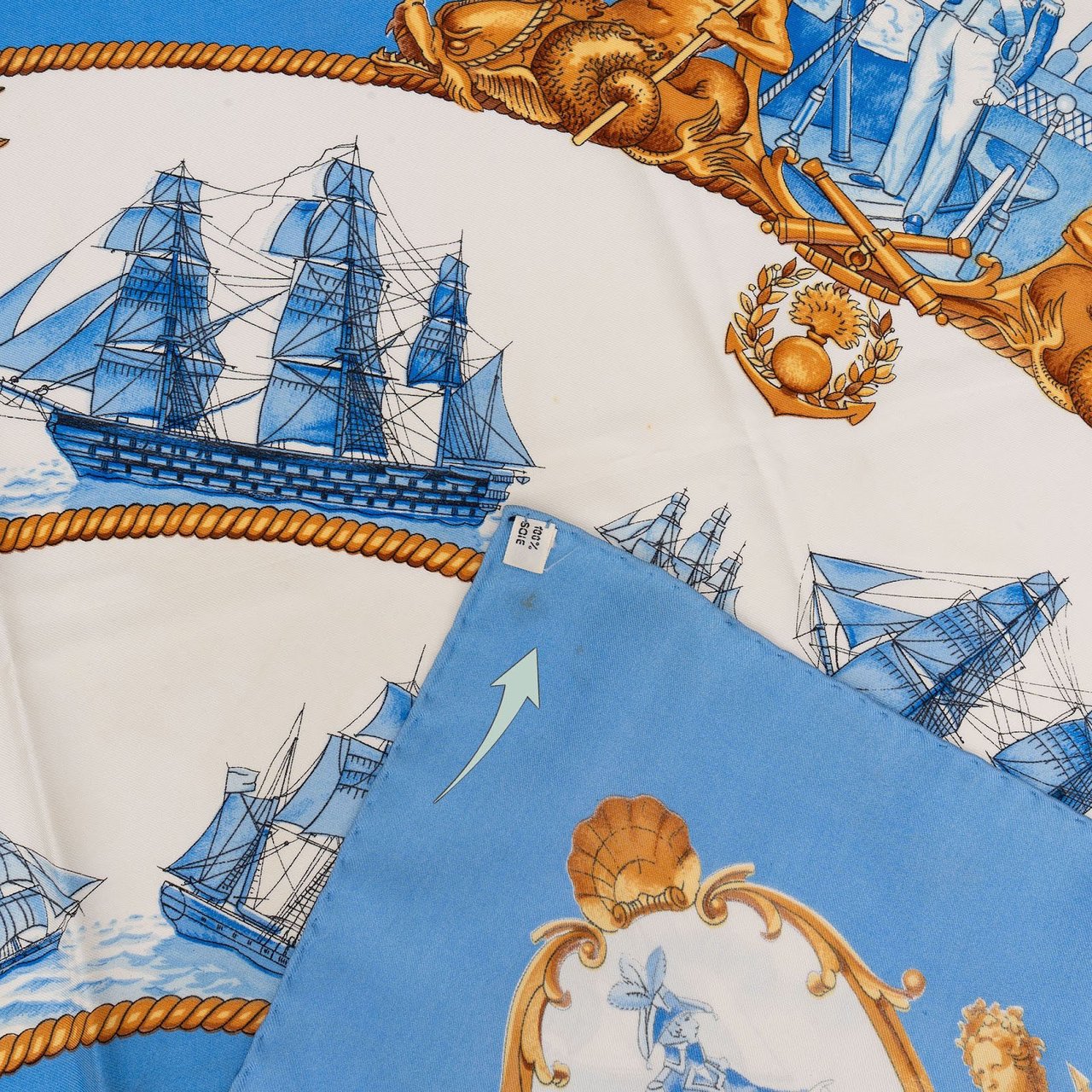 Hermès Silhouettes Navales Silk 90 Scarf Tuch Blauw