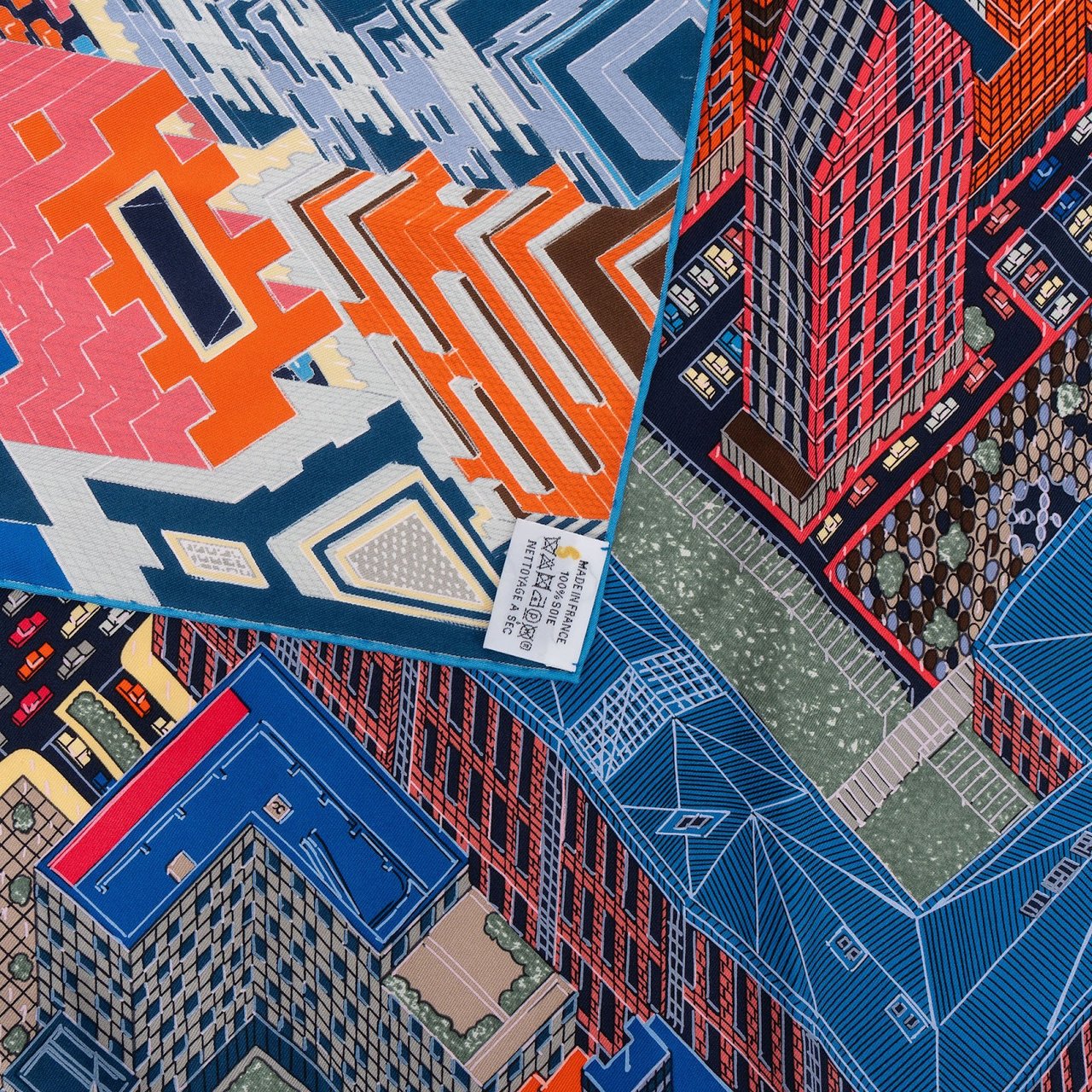 Hermès City On a Summer Day Silk 90 Scarf Tuch Divers