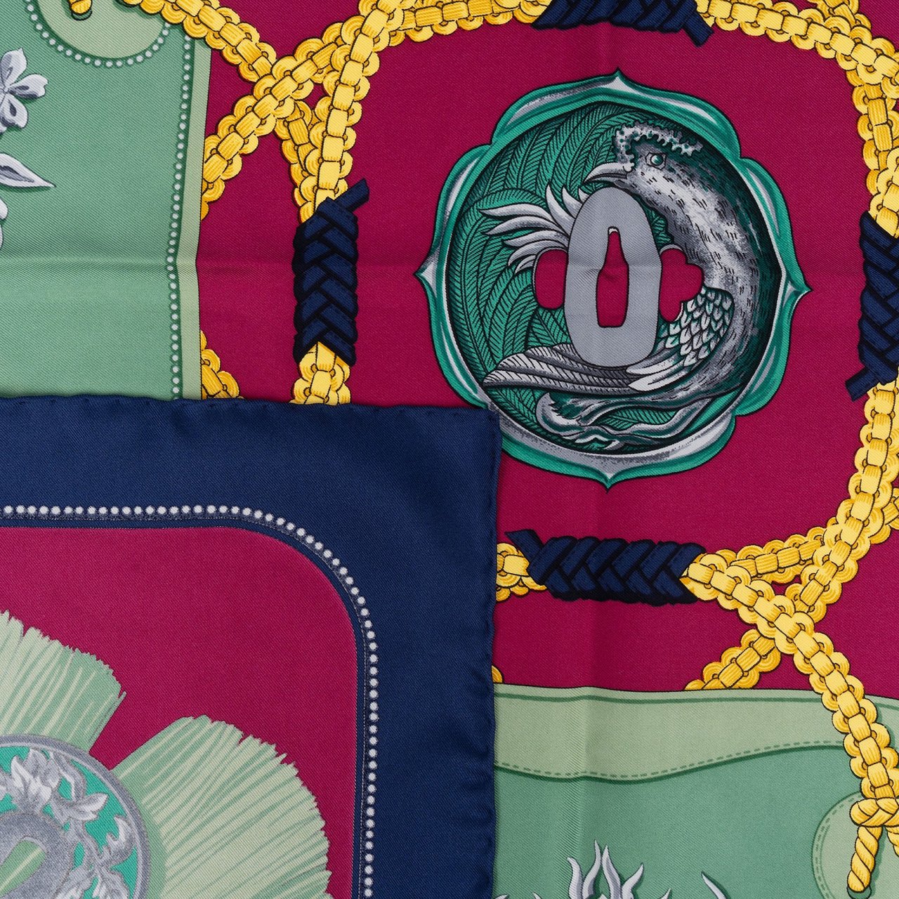 Hermès Tsubas Silk 90 Scarf Tuch Divers