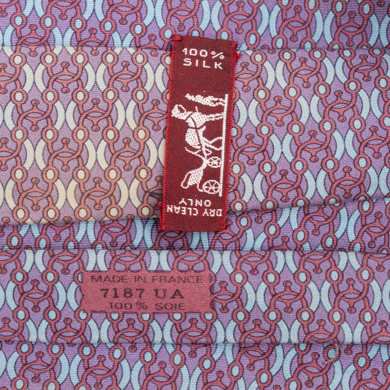 Hermès Patterned Silk Tie Krawatte Paars