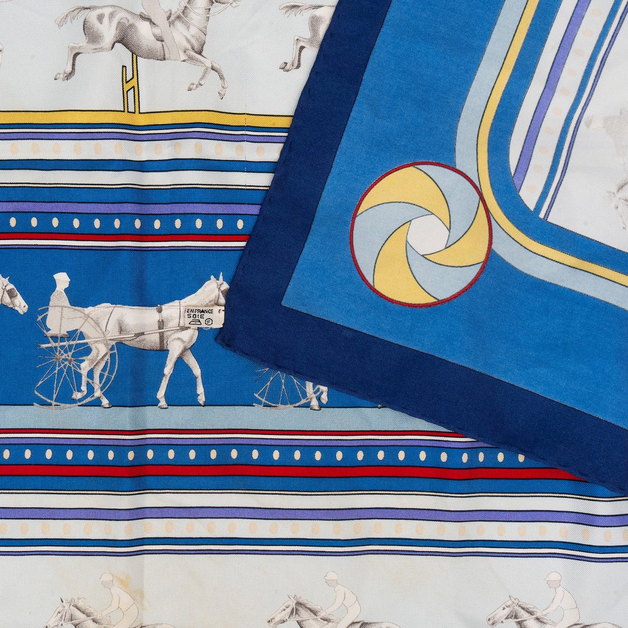 Hermès Sequences Silk 90 Scarf Tuch Blauw