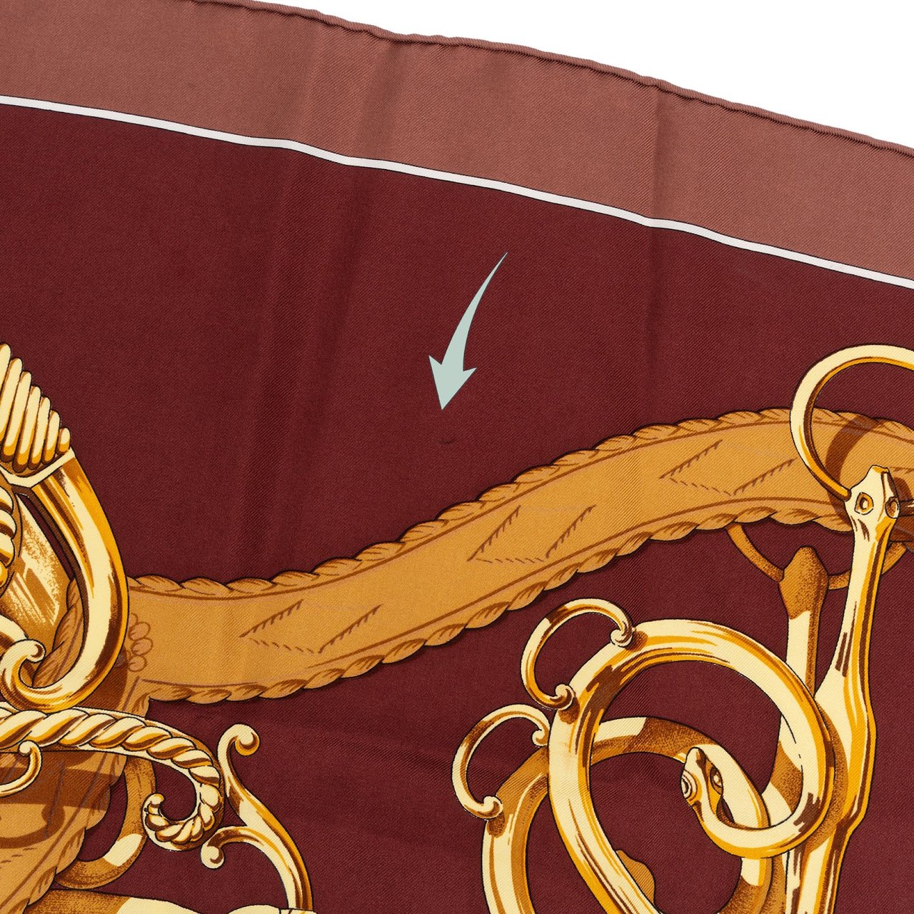 Hermès Mors et Gourmettes Silk Carre 90 Scarf Tuch Goud