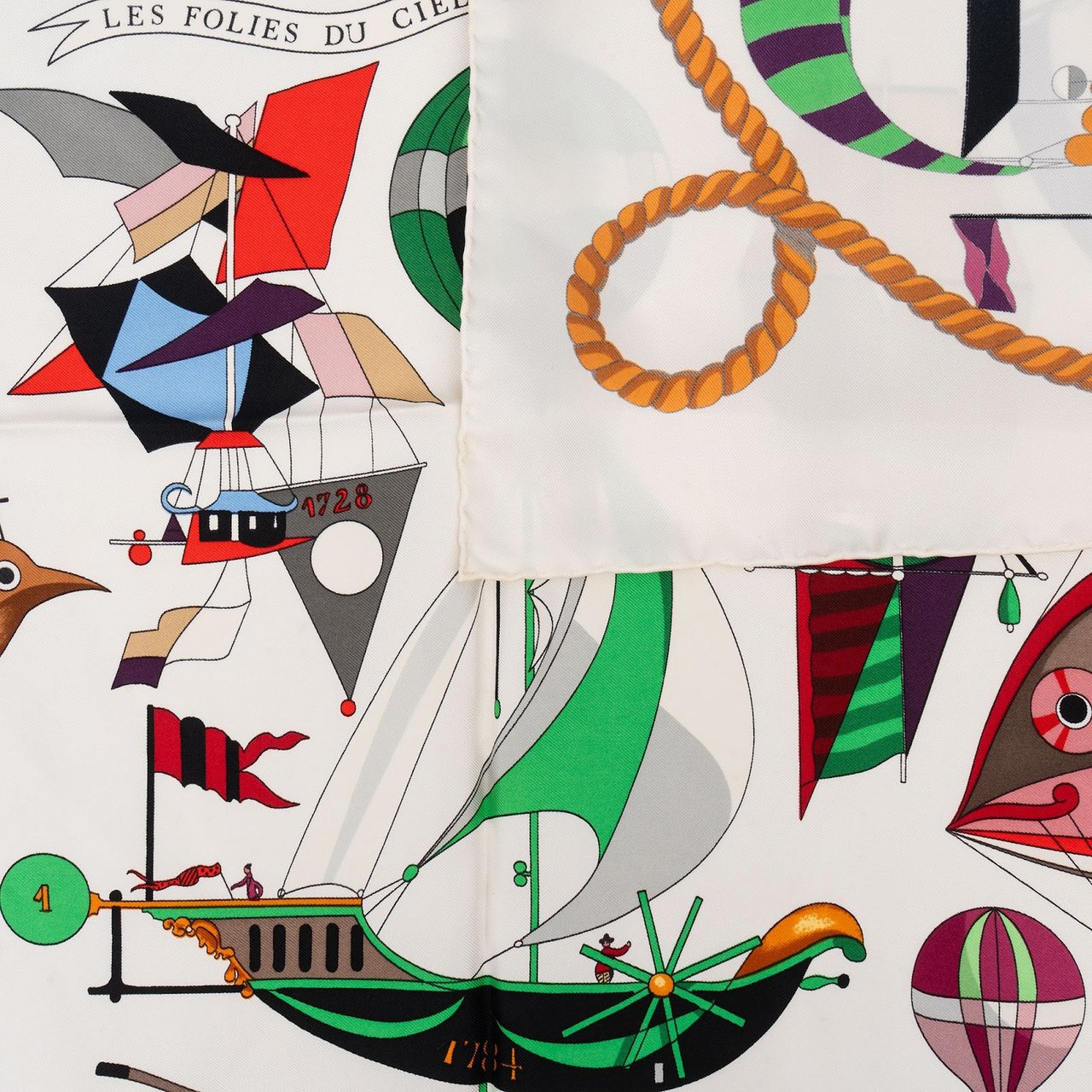 Hermès Les Folies du Ciel Silk Carre 90 Scarf Tuch Wit