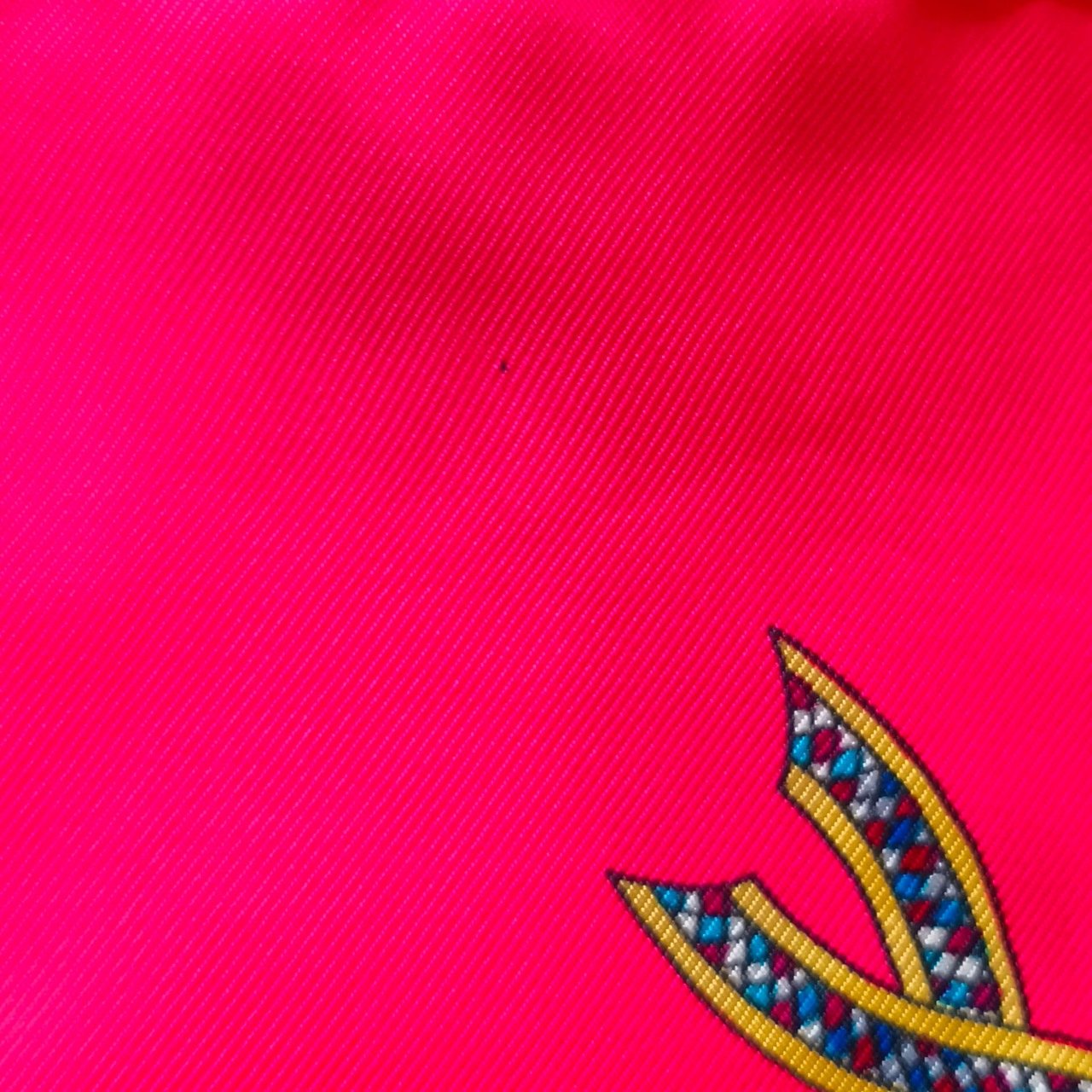 Hermès Liberté Égalité Fraternité 1789 Silk Carre 90 Scarf Tuch Rood