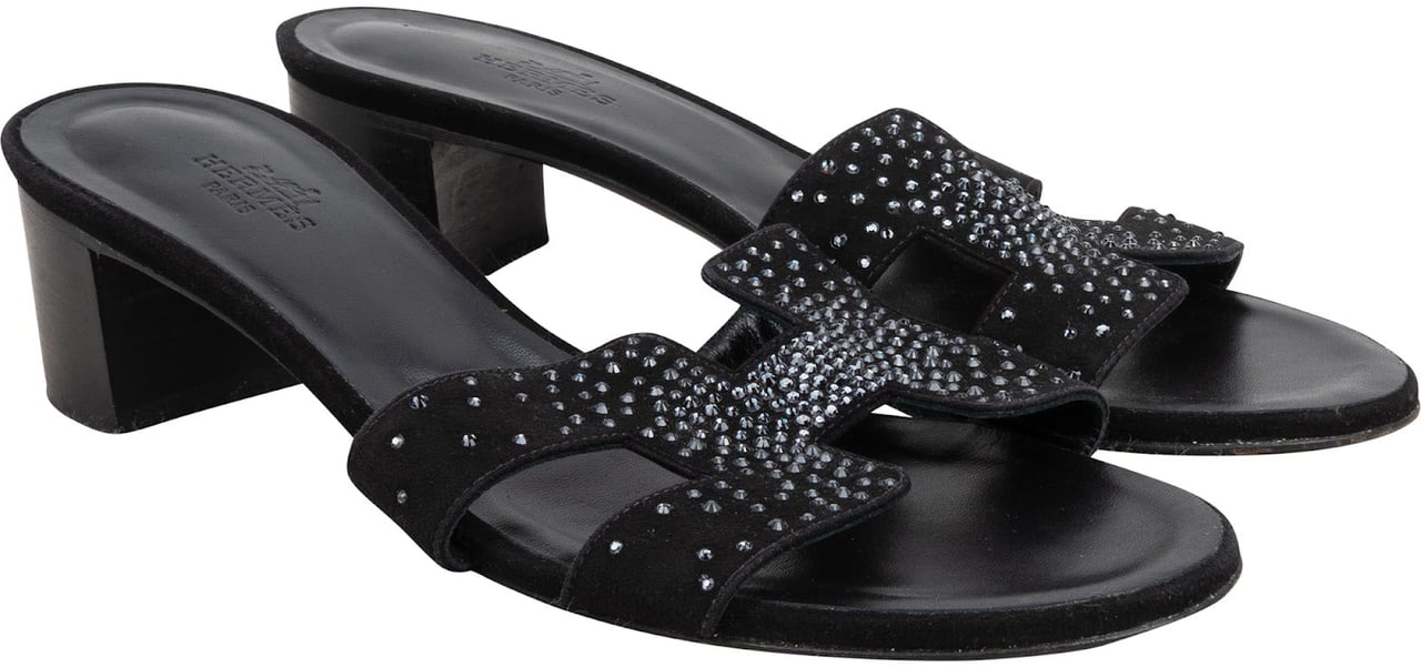Hermès Special Edition Black Suede Crystal Oran Sandals (37) Zwart