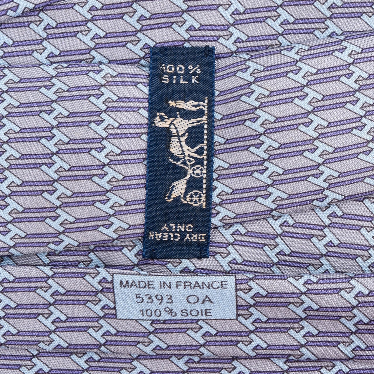 Hermès H Pattern Monogram Silk Tie Krawatte Paars