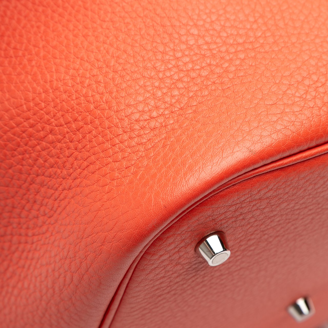 Hermès Clemence Picotin Lock 26 Oranje