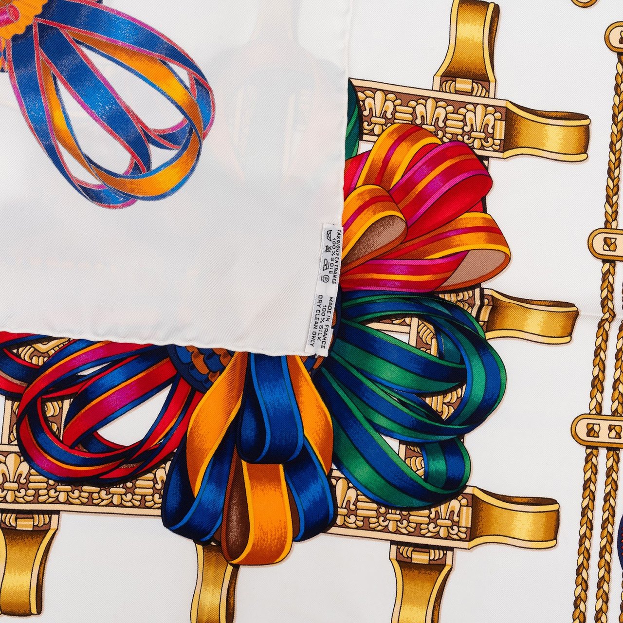 Hermès Les Rubans du Cheval Silk 90 Scarf Tuch Wit