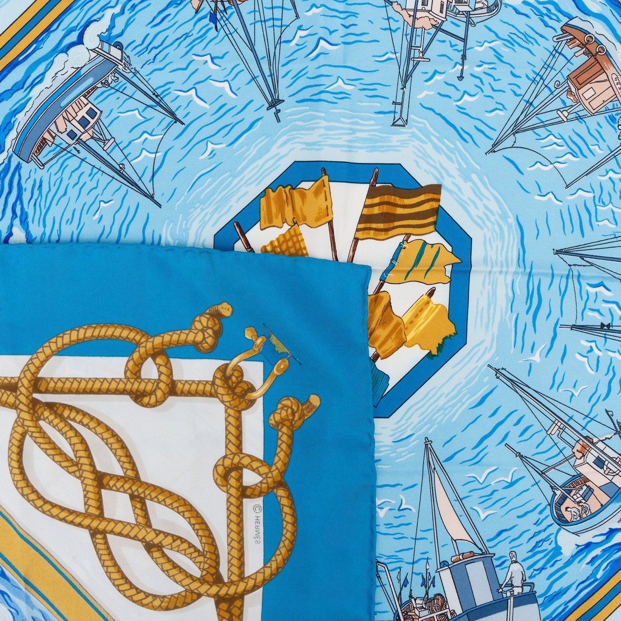 Hermès Retour de Peche Silk 90 Scarf Tuch Blauw