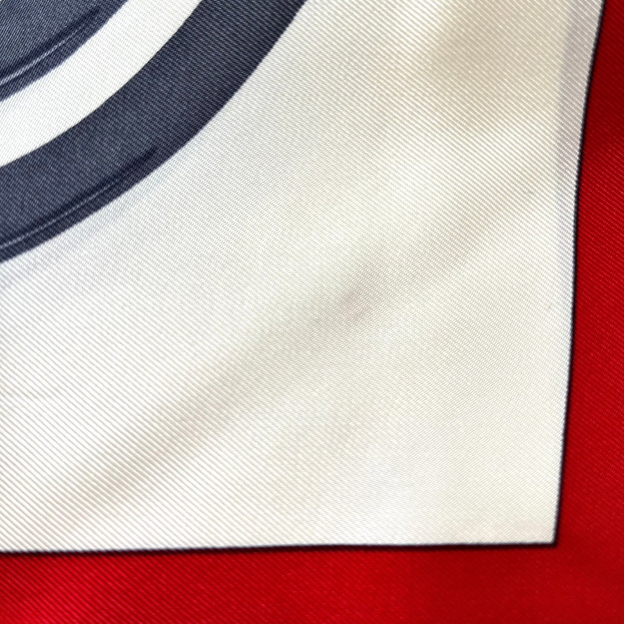 Hermès Brides de Gala Silk 90 Scarf Tuch Rood