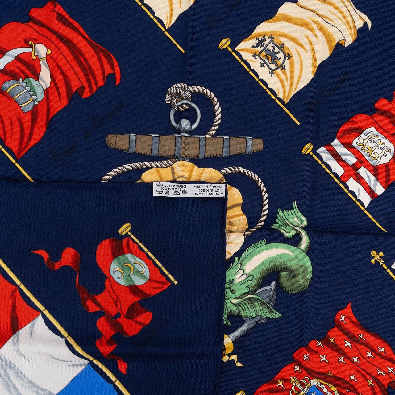 Hermès Pavois Silk 90 Scarf Tuch Divers