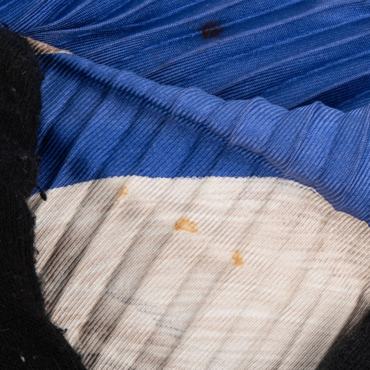Hermès Chiens Au Rapport Plisse Silk Tuch Scarf Blauw