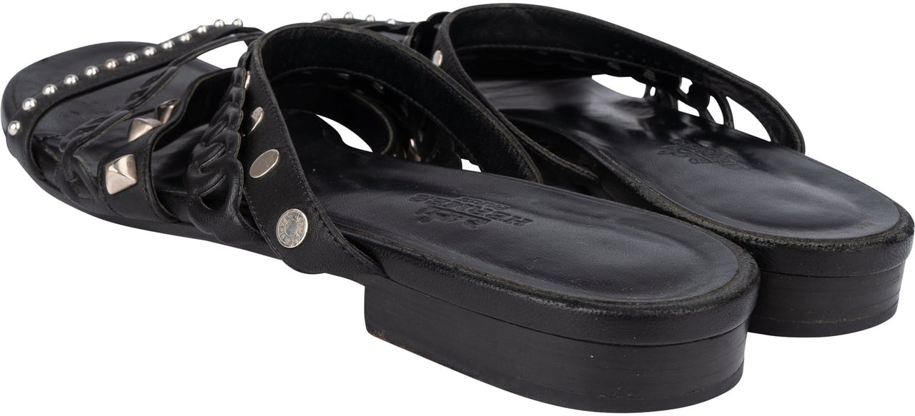 Hermès Hermès Black Leather Sandals (38,5) Zwart