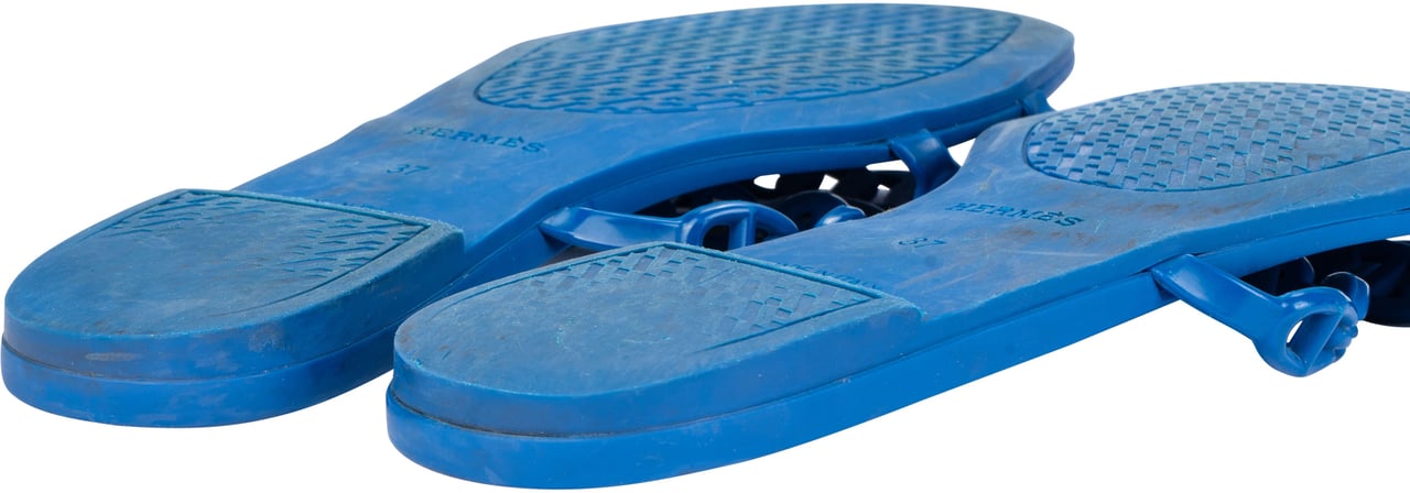 Hermès Hermès Blue Rubber Island Sandals (37) Divers