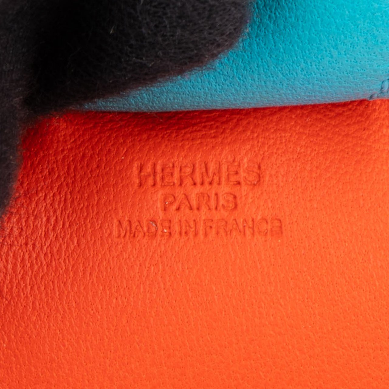Hermès Hermès Tricolor Leather Rodeo MM Pendant Oranje