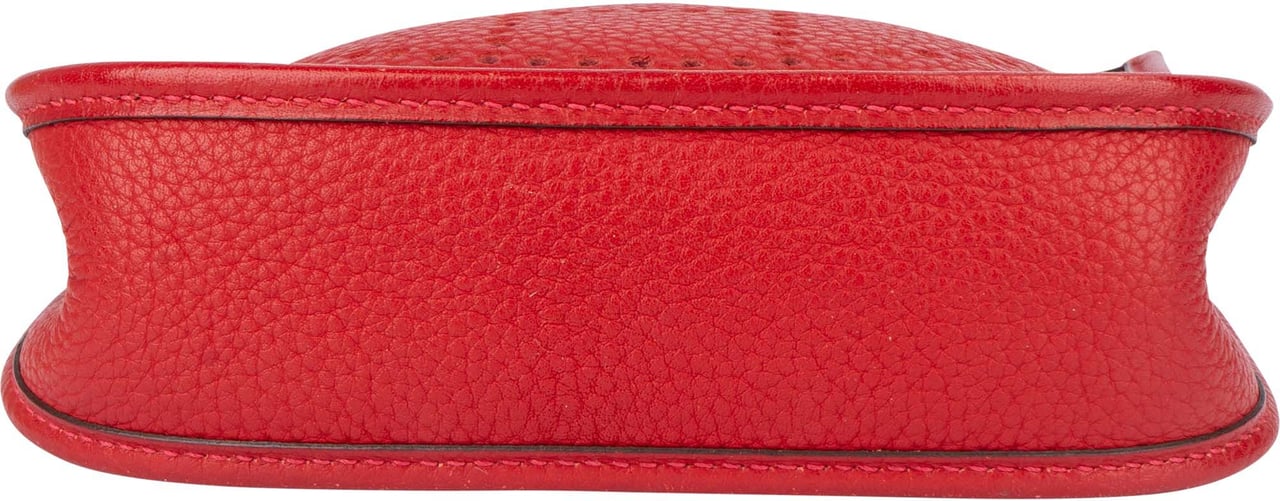 Hermès Hermès Rouge Taurillon Clemence Evelyne 16 Crossbody Bag Rood