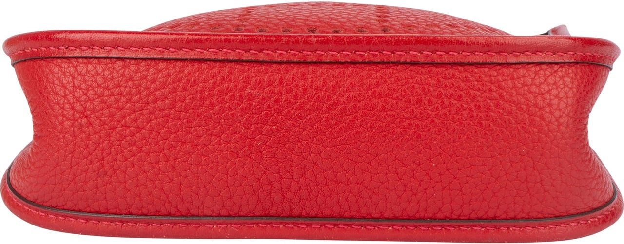 Hermès Hermès Rouge Taurillon Clemence Evelyne 16 Crossbody Bag Rood
